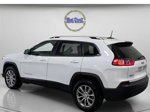 Used 2021 Jeep Cherokee Latitude Plus AWD/4WD image 3