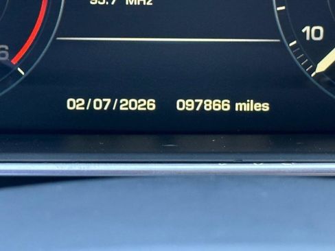 Used 2016 Land Rover Range Rover image 17