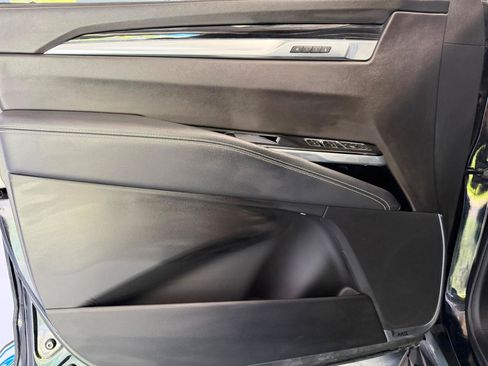 Used 2025 Cadillac Escalade Sport w/ LPO, Floor Liner Package AWD/4WD image 11