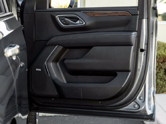 Used 2021 Chevrolet Tahoe Premier AWD/4WD image 41