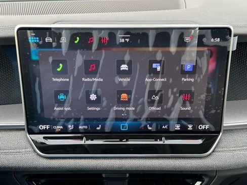 New 2026 Volkswagen Tiguan S AWD/4WD image 38
