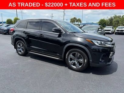 Used 2019 Toyota Highlander Limited Platinum w/ Protection Package #3