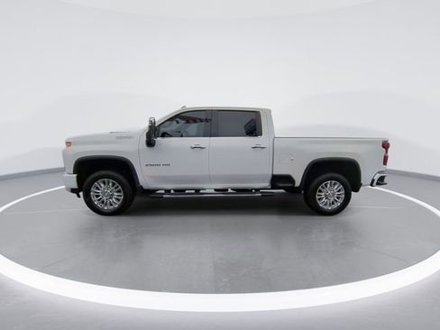 Used 2023 Chevrolet Silverado 2500 High Country AWD/4WD image 5