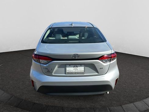 Used 2024 Toyota Corolla LE image 4