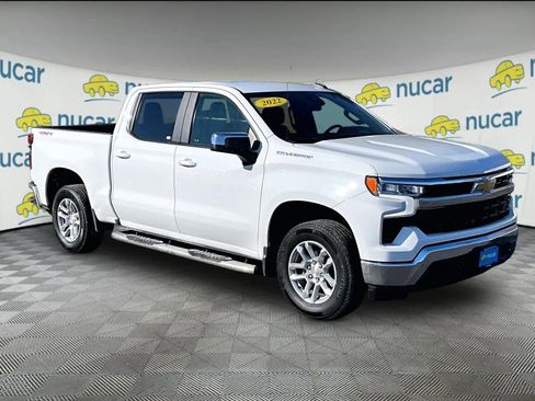 Used 2022 Chevrolet Silverado 1500 LT image 1