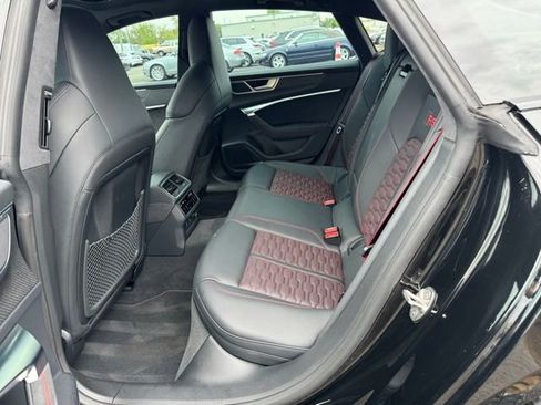 Used 2024 Audi RS 7 Performance AWD/4WD image 26