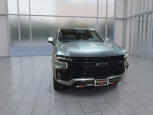 Used 2023 Chevrolet Tahoe Z71 AWD/4WD image 3