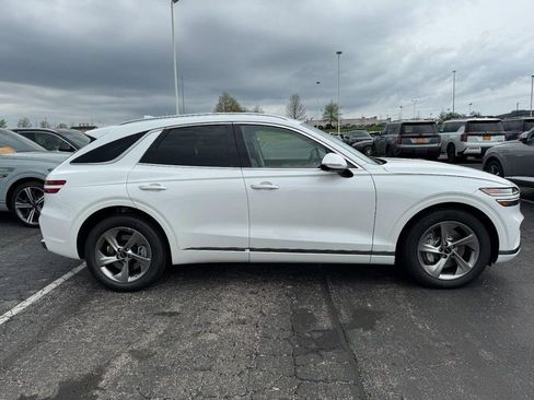 New 2026 Genesis GV70 2.5T Advanced AWD/4WD image 2