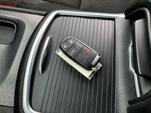 Used 2018 Dodge Charger SXT Plus RWD image 33