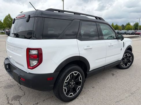 Used 2025 Ford Bronco Sport Outer Banks w/ Outer Banks Tech Package+ AWD/4WD image 7