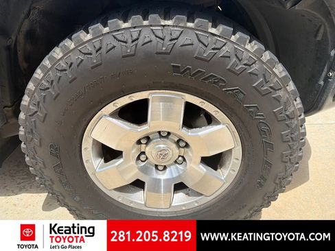 Used 2008 Toyota FJ Cruiser 4WD w/ Upgrade Pkg 1 image 5