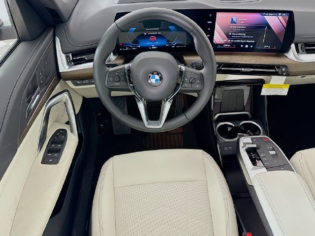 Used 2026 BMW X1 xDrive28i w/ Technology Package AWD/4WD image 23