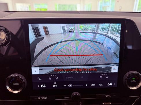 Used 2024 Lexus NX 250 FWD image 25