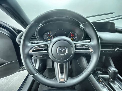 Used 2019 MAZDA MAZDA3 AWD Hatchback w/ Preferred Pkg image 20