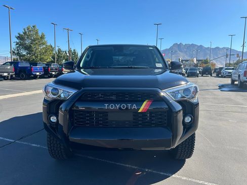 Certified 2023 Toyota 4Runner 40th Anniversary SE image 9