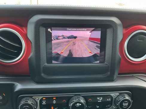 Used 2020 Jeep Gladiator Rubicon w/ LED Lighting Group AWD/4WD image 41