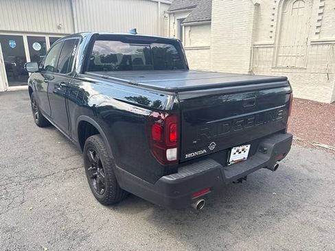 Used 2024 Honda Ridgeline Black Edition image 4