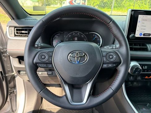 Certified 2025 Toyota RAV4 SE w/ Weather & Moonroof Package AWD/4WD image 15