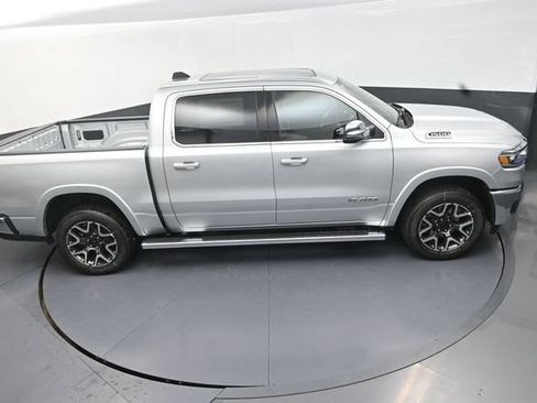 New 2026 RAM 1500 Laramie w/ Chrome Appearance Group AWD/4WD image 18