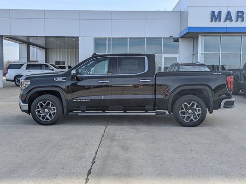 New 2026 GMC Sierra 1500 SLT w/ SLT Premium Package image 9