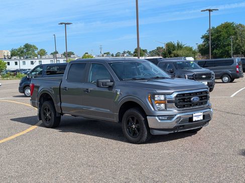 Used 2023 Ford F150 XLT AWD/4WD image 9