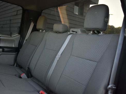 Used 2018 Ford F150 XLT AWD/4WD image 26