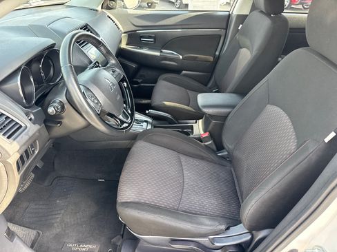 Used 2019 Mitsubishi Outlander Sport SE AWD/4WD image 25