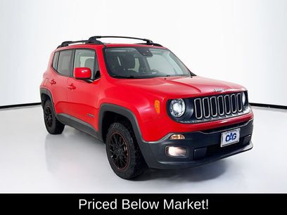 Used 2018 Jeep Renegade Latitude w/ UConnect 8.4 Nav Group