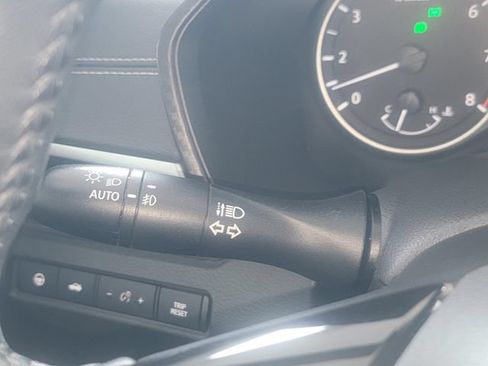 Used 2020 Nissan Altima 2.5 SV FWD image 17