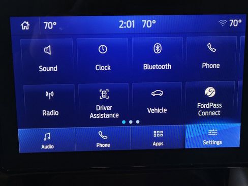 Used 2024 Ford Explorer XLT w/ Equipment Group 202A image 25