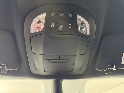 New 2026 Chrysler Pacifica Select w/ S Appearance Package AWD/4WD image 24