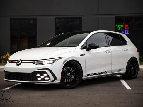 Used 2023 Volkswagen GTI 40th Anniversary Edition image 3