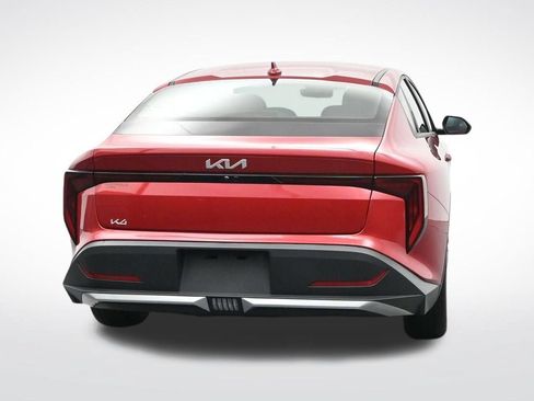 Used 2025 Kia K4 FWD image 6