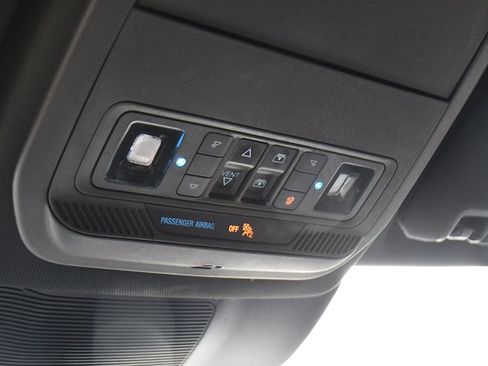 Used 2023 Ford Explorer ST-Line AWD/4WD image 38