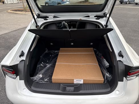 New 2026 Toyota Prius XLE image 11