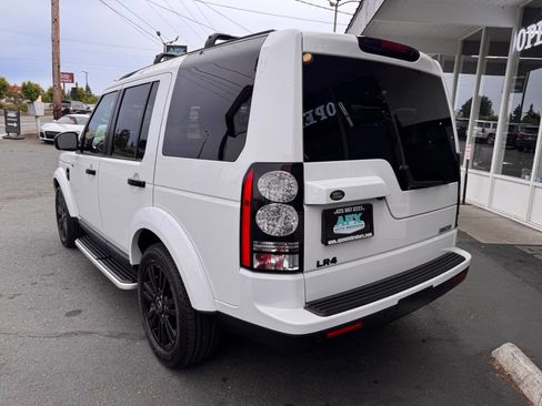 Used 2016 Land Rover LR4 HSE LUX AWD/4WD image 4