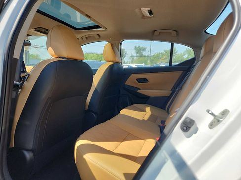 Used 2025 Nissan Sentra SV w/ SV Premium Package FWD image 10