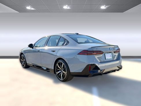 New 2026 BMW 550e xDrive w/ Executive Package AWD/4WD image 3