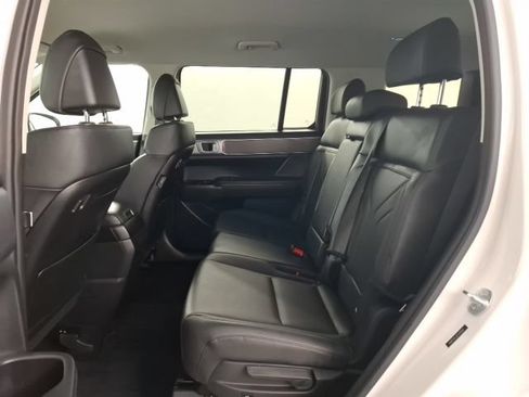 Certified 2026 Hyundai Santa Fe SEL FWD image 11