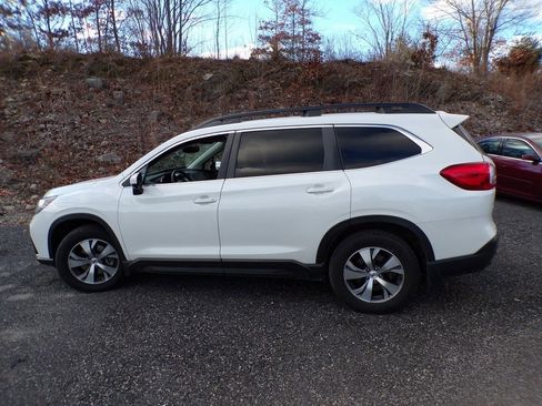 Used 2019 Subaru Ascent Premium image 10