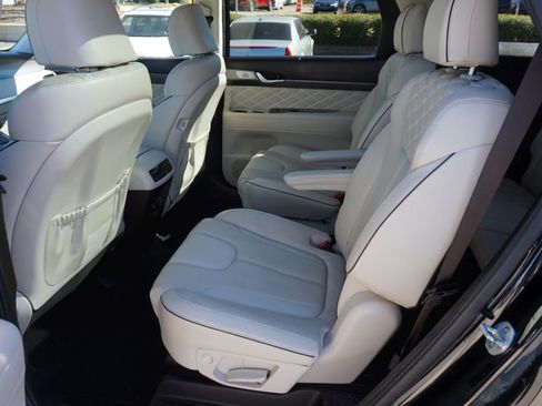 Used 2020 Hyundai Palisade Limited image 18