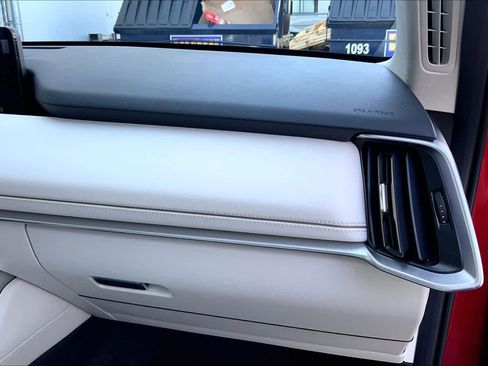 Used 2024 MAZDA CX-90 3.3 Turbo S w/ Premium Package image 19