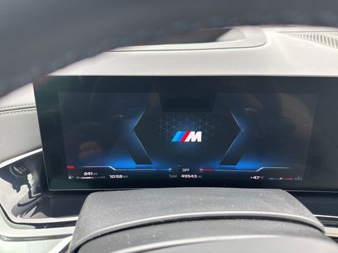 Used 2024 BMW X5 M60i AWD/4WD image 17