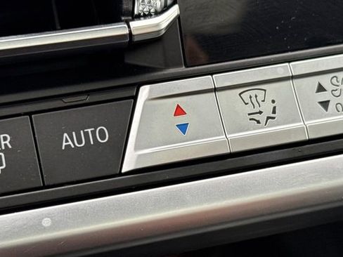 Used 2022 BMW X3 M40i w/ Premium Package image 29