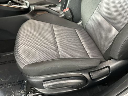 Used 2025 Kia Soul S image 16