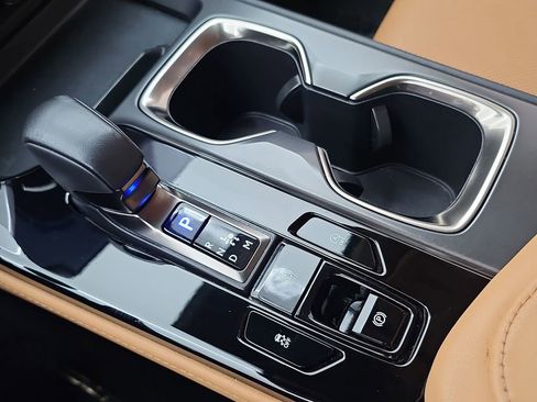 Used 2023 Lexus NX 250 250 Base w/ Towing Package (2000 Lbs) image 34