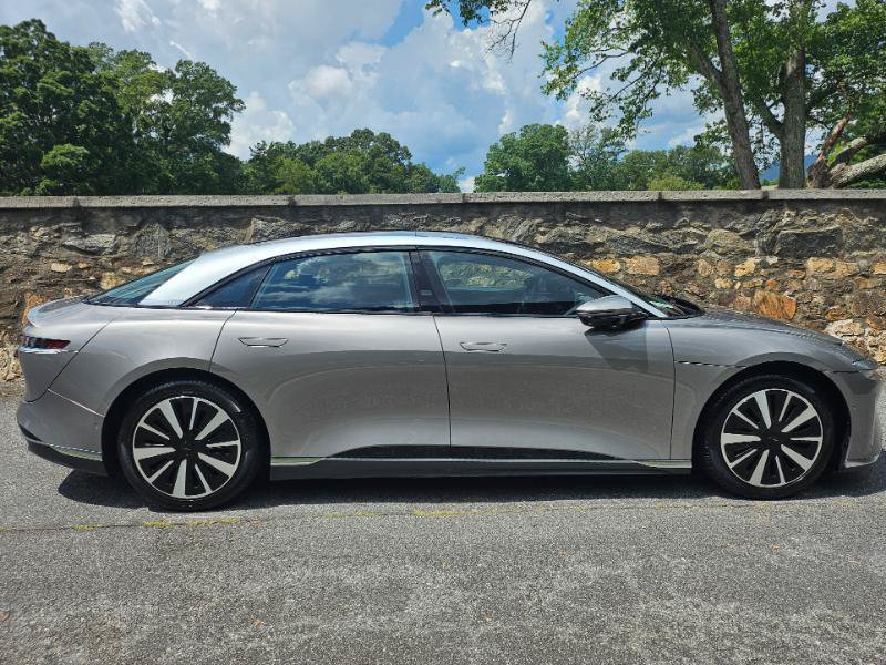 Used 2023 Lucid Air Touring AWD/4WD image 9