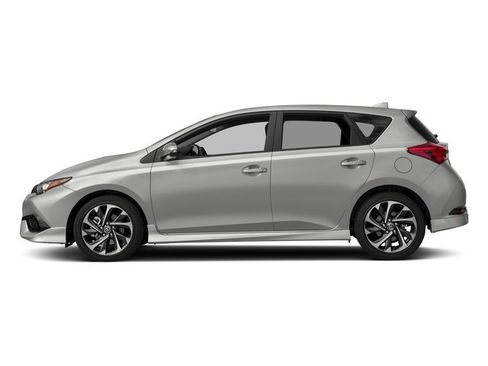 Used 2017 Toyota Corolla iM w/ All-Weather Mat Package FWD image 3