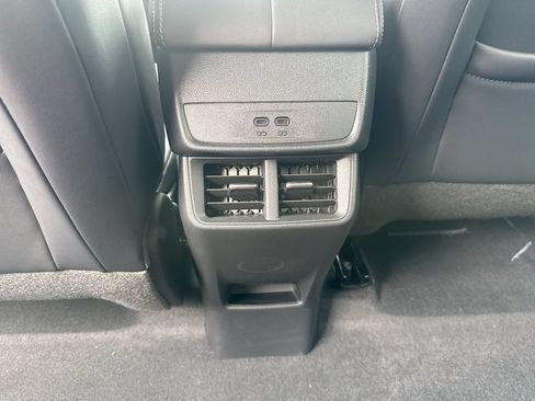 New 2027 GMC Terrain Elevation w/ Elevation Premium Package AWD/4WD image 21