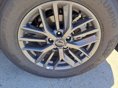 Used 2026 Nissan Rogue S FWD image 25